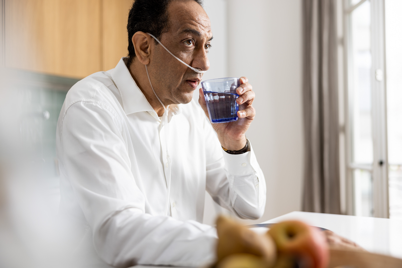 Oxygen therapy in ederly patients - scenes of life (male) 3